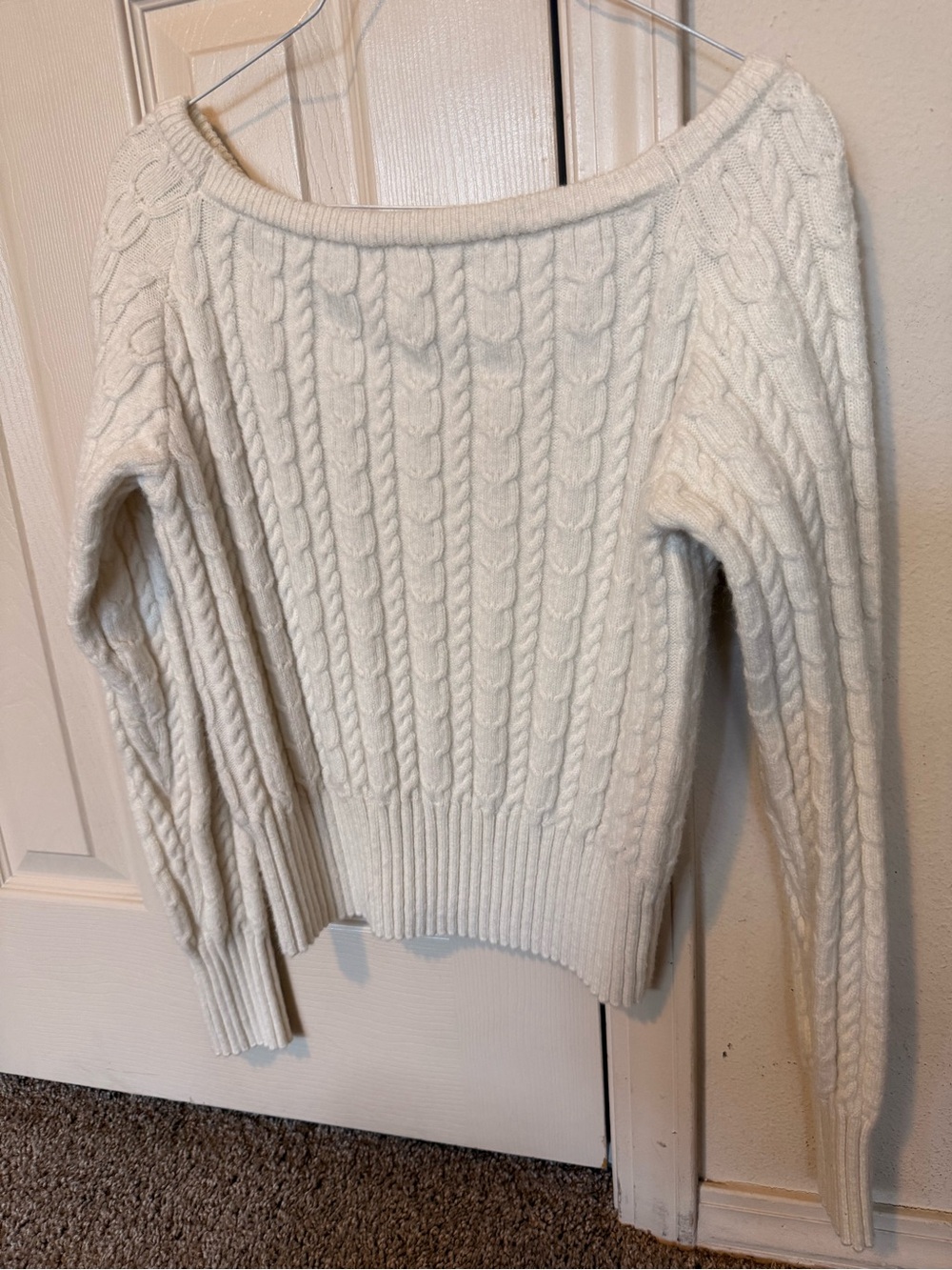 Source Unknown Off-Shoulder Cable Knit Sweater - Cream